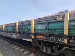 Rail transportation of 25-meter-long rails from Kazakhstan to the port of Poti, Georgia. 