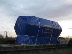 Railway delivery of oversized cargo 